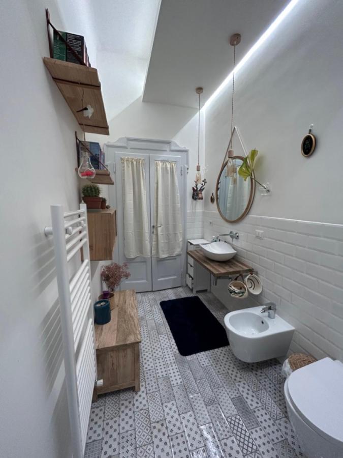 Gam Gam Isola Room Rent Milão Exterior foto