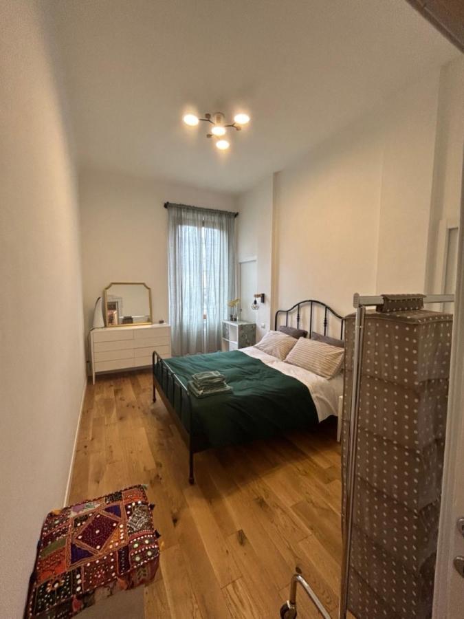 Gam Gam Isola Room Rent Milão Exterior foto