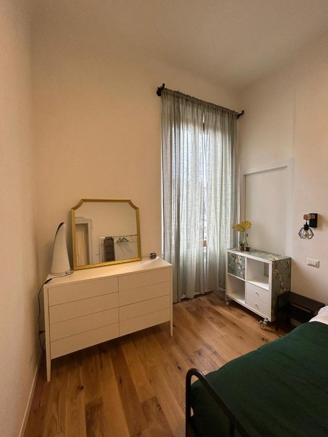 Gam Gam Isola Room Rent Milão Exterior foto